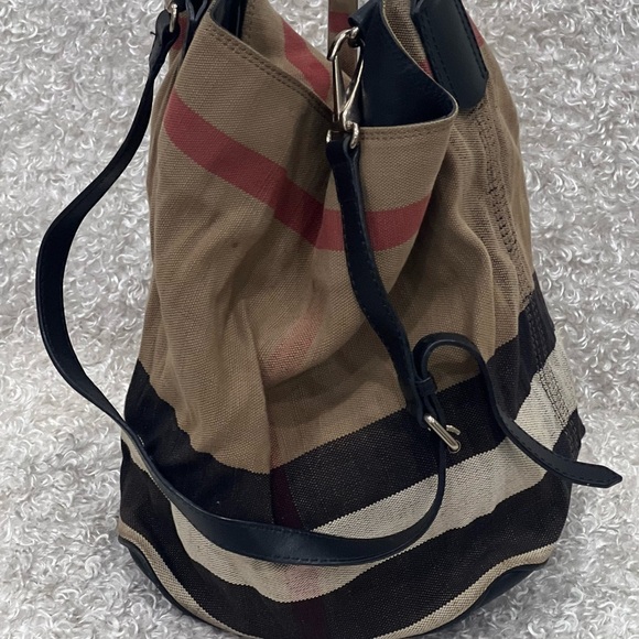 Burberry Beige/Black Nova Check Canvas and Leather Ashby Hobo - Picture 1 of 16